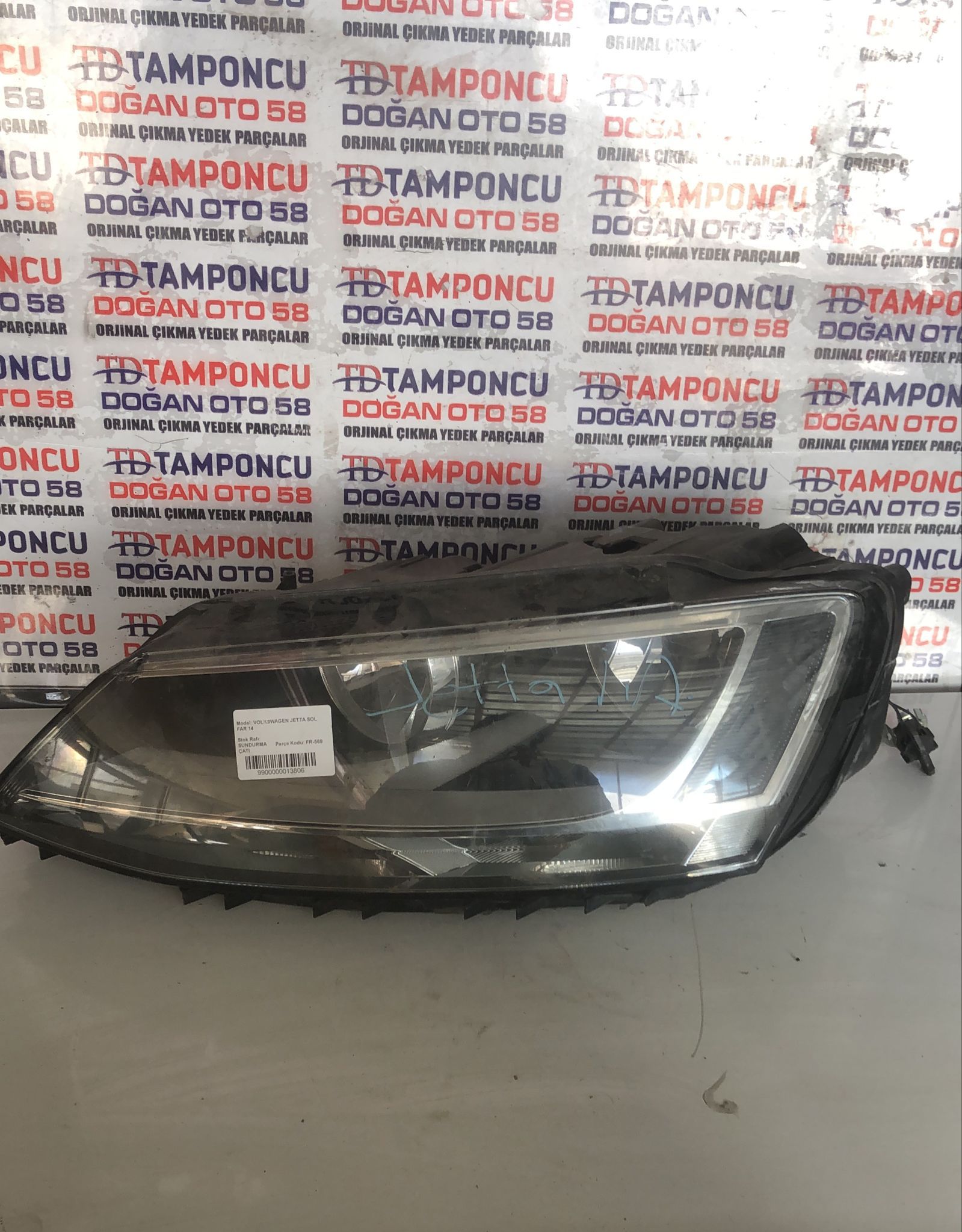 VOLKSWAGEN JETTA SOL FAR ORJNAL IKMA 14